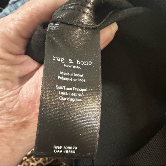 SALE!  Rag & Bone Leather Skinny Pants - Picture 4 of 5